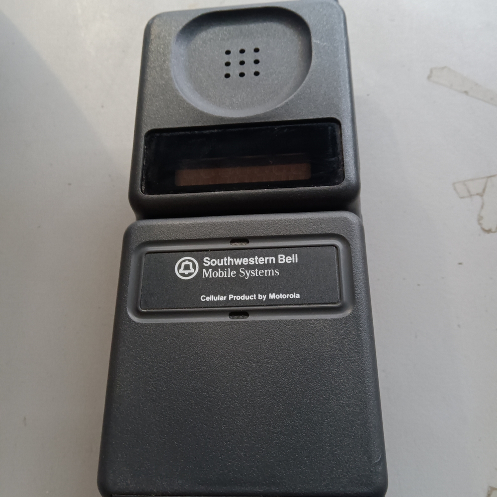 Southwestern Bell Mobile Systems Black Phone